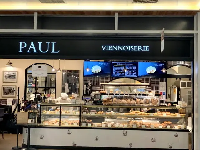 PAUL店舗外観