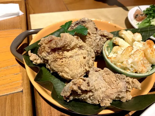 コナズ珈琲のモチコチキンプレート